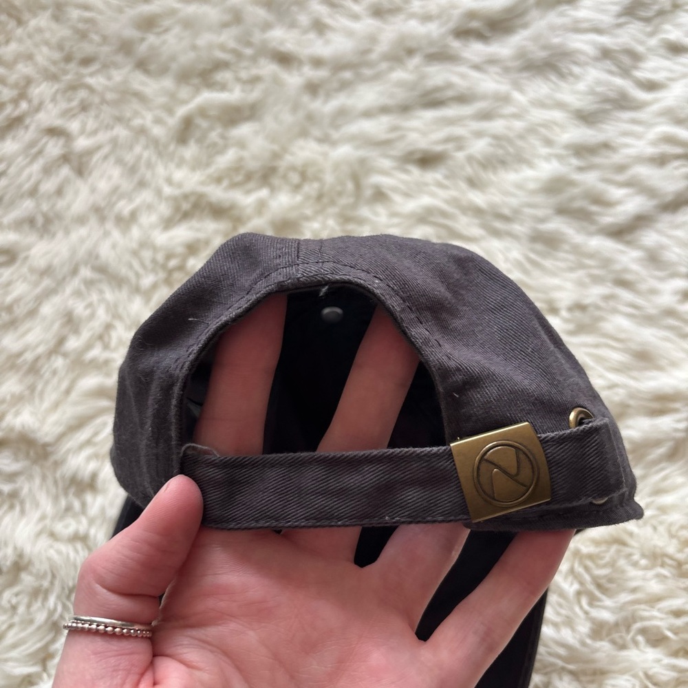 Gray Cap with Alien Patch - Picture 5 of 7